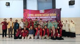 Berfoto bersama usai pembukaan