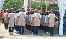 SMK dan SMA Muhammadiyah Mojoagung Ikuti Lomba Gerak Jalan Tingkat Kecamatan