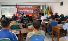 TOT Tahap Empat, PDM Jombang & Prodi Peternakan UMM Bekali Peternak Cara Memilih Bibit dan Membuat Pakan Ayam Petelur
